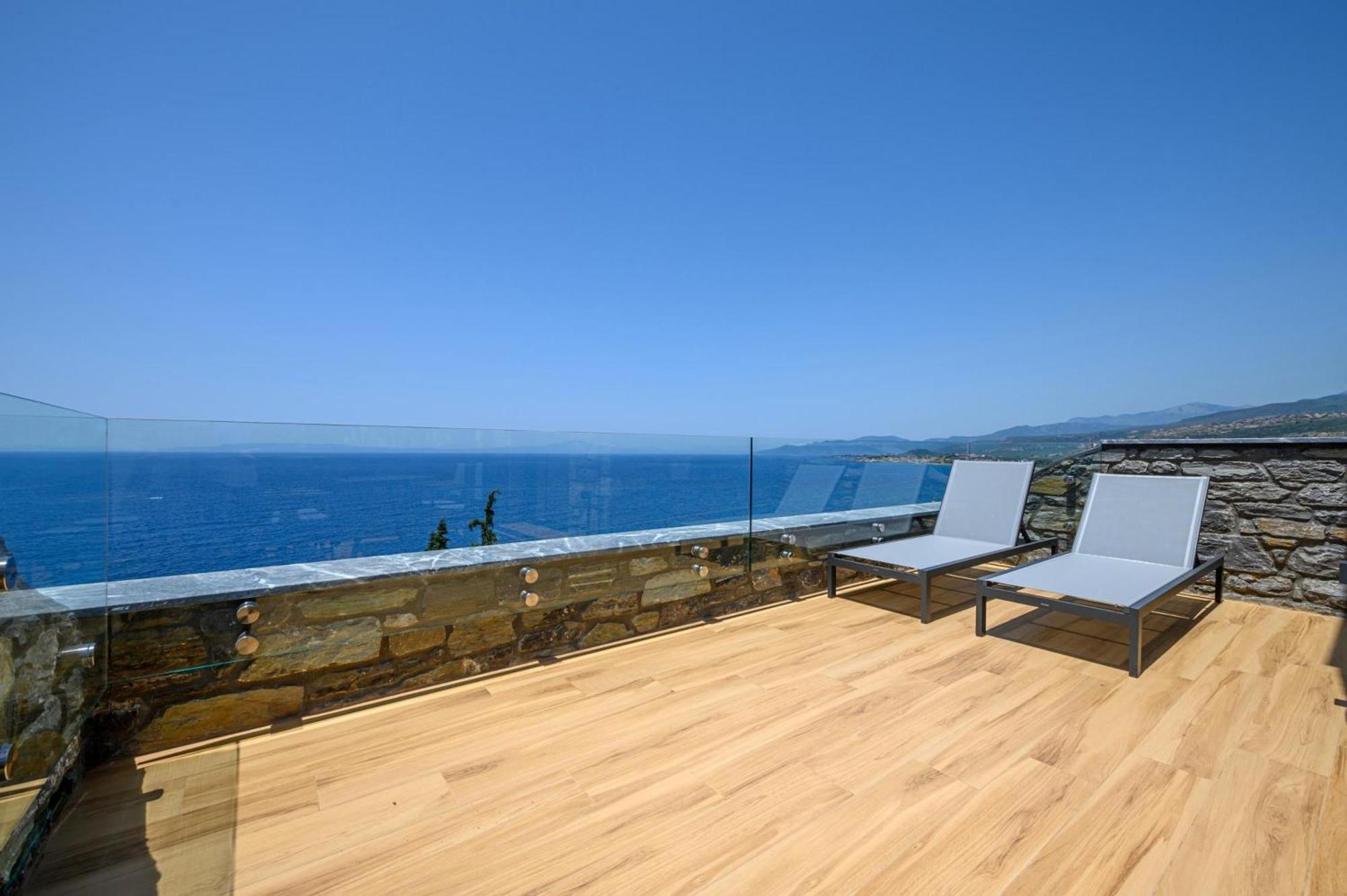 Mani Suites Agios Nikolaos  Extérieur photo